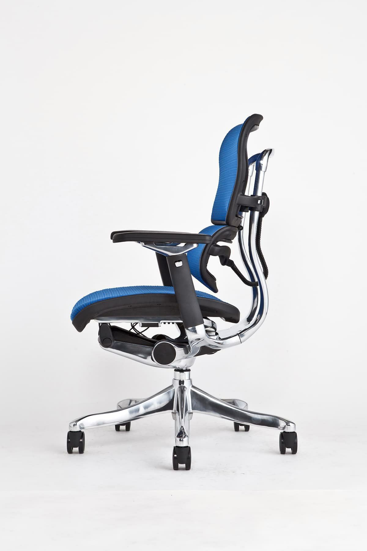 エルゴヒューマン プロ / ヘッドレスト無し【メーカー組み立て完成品 